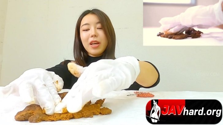 FF-651-Her first excretion documentary  VOL  9 Hikari Takano poops sc05