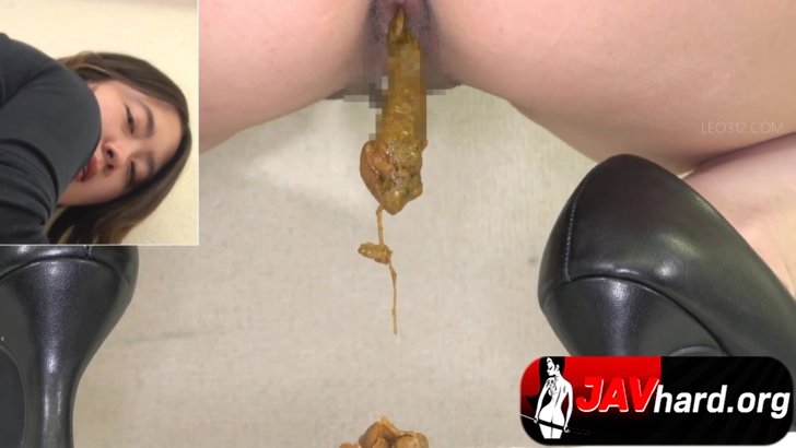 FF-657- Unparalleled beauties will spread their asses and deliver 298 farts excursion before poop...